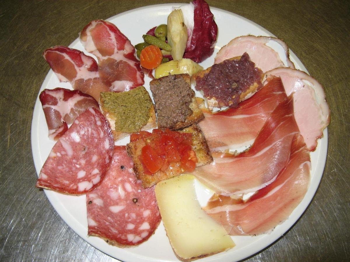 Da Fiore Cecina  Ngoại thất bức ảnh